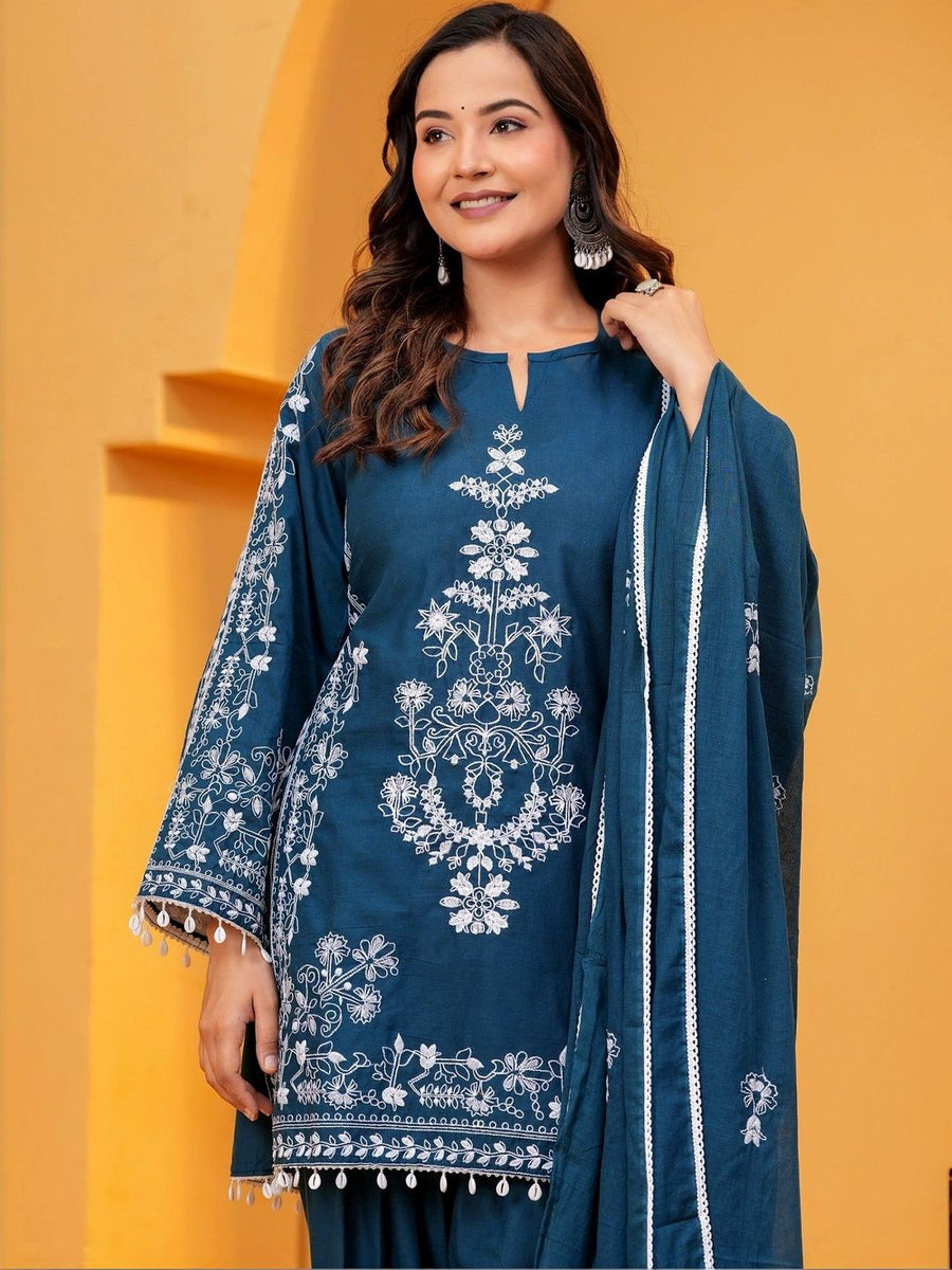 Blue embroidered kurta set, styled look