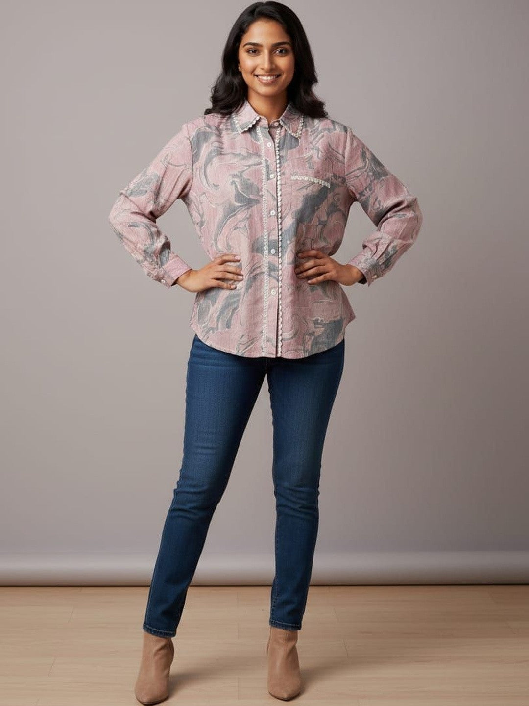 RAJPUTANA CAMISA Women Abstract Printed Casual Shirt