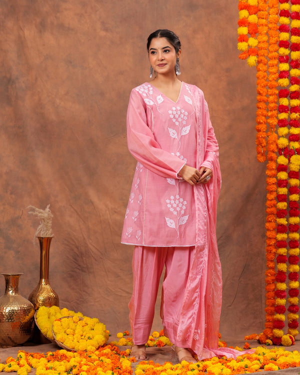 RAJPUTANA CAMISA Women Embroidered Pure Cotton Kurta Palazzo Dupatta Set - Peach