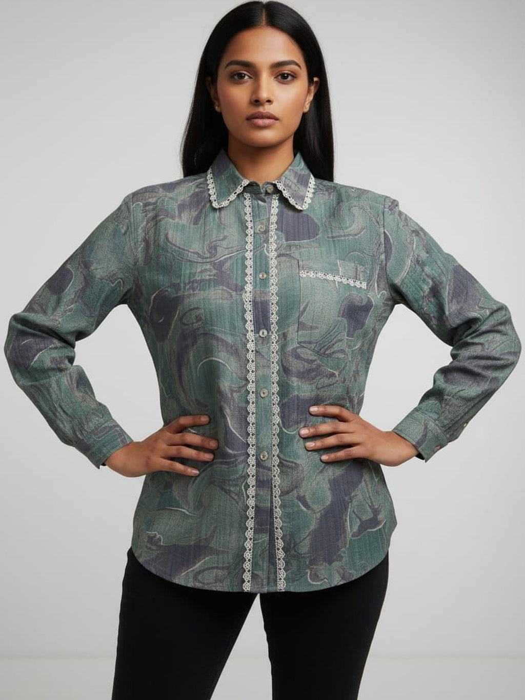 RAJPUTANA CAMISA Women Green Abstract Printed Casual Shirt