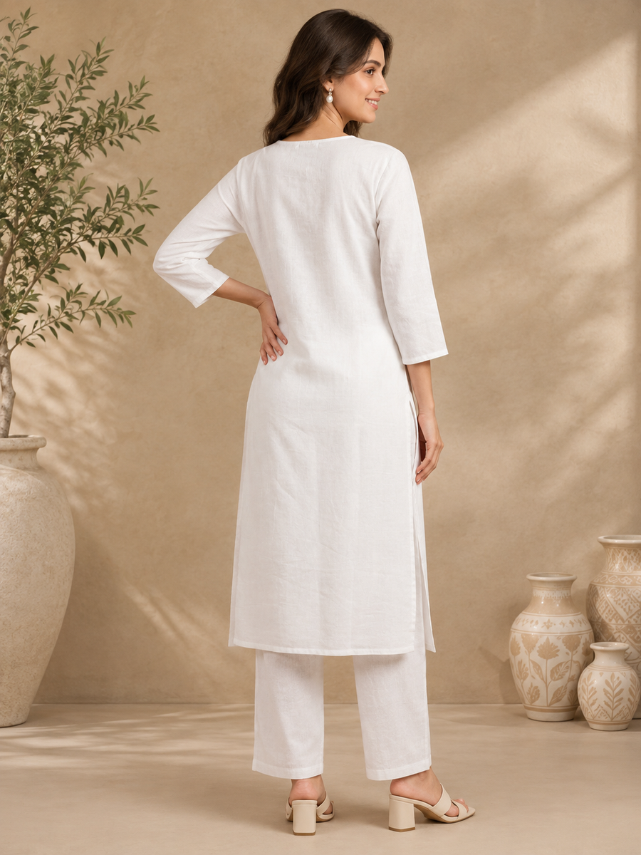 Rajputana Camisa White Cotton Embroidered Kurta Pant Dupatta Set