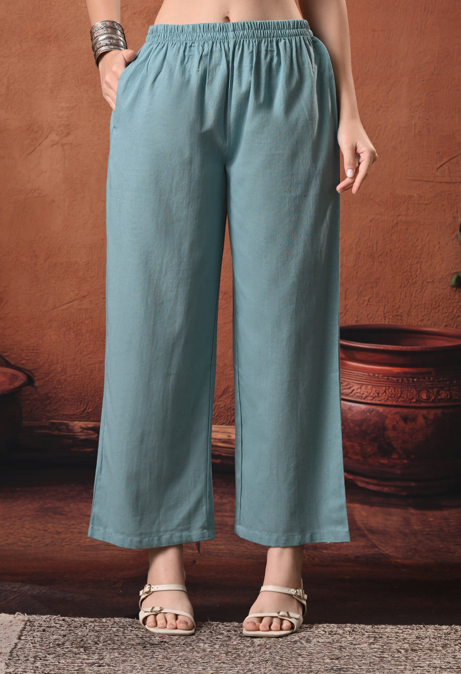 Rajputana Camisa sage green embroidered cotton kurta with trouser - front