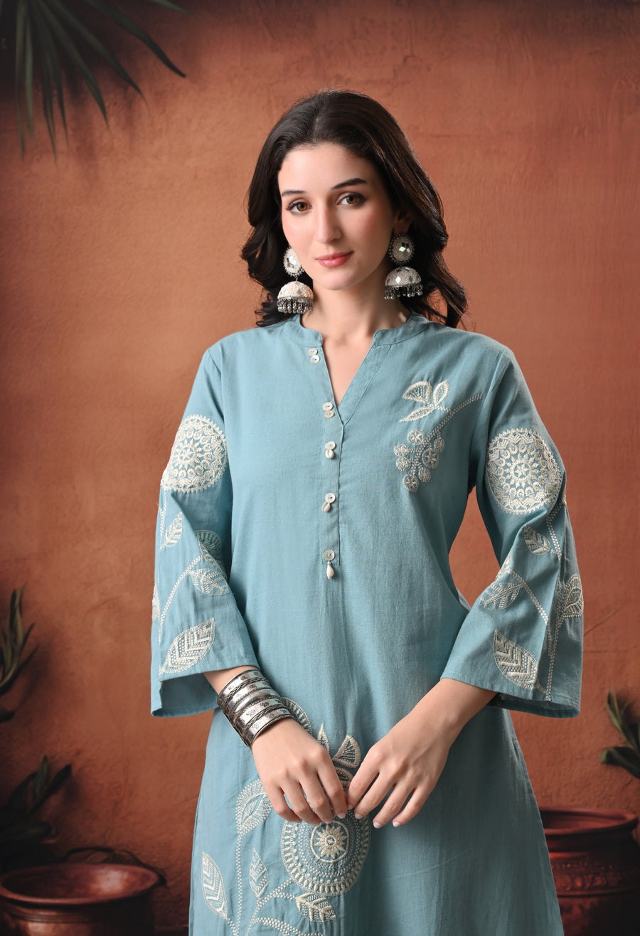 Rajputana Camisa sage green embroidered cotton kurta with trouser - detail